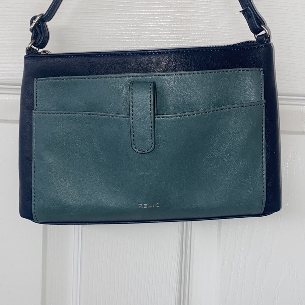 Relic Blue Hues Leather Women's Crossbody Purse